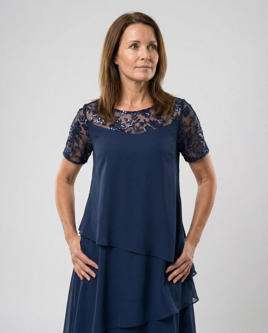 Damen Elegantes Schichtkleid mit Spitzenärmel und asymmetrischem Saum Drune