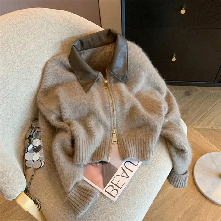 Drune | Strickjacke mit Reißverschluss und Lederkragen