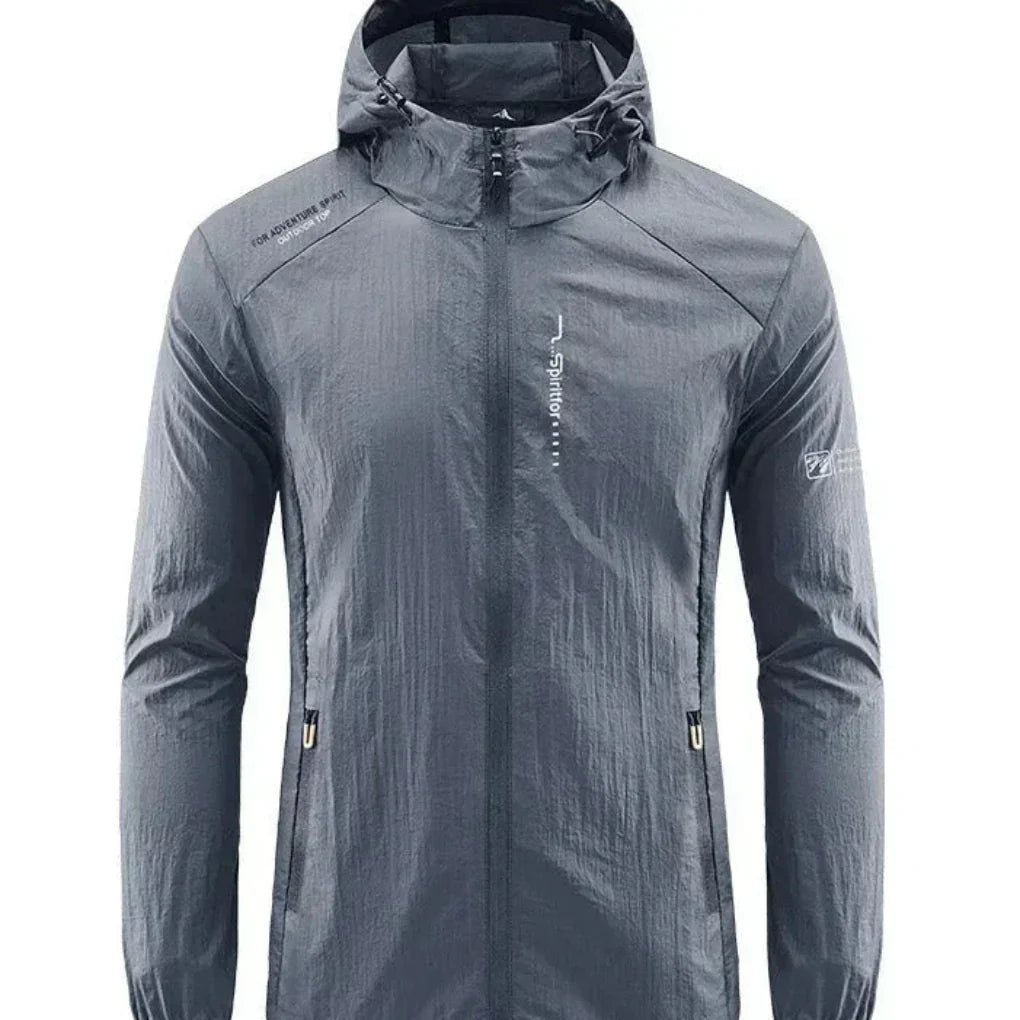 Drune | Ultraleichte, Wind- und Sonnensichere Sommerjacke mit Kapuze für Herren