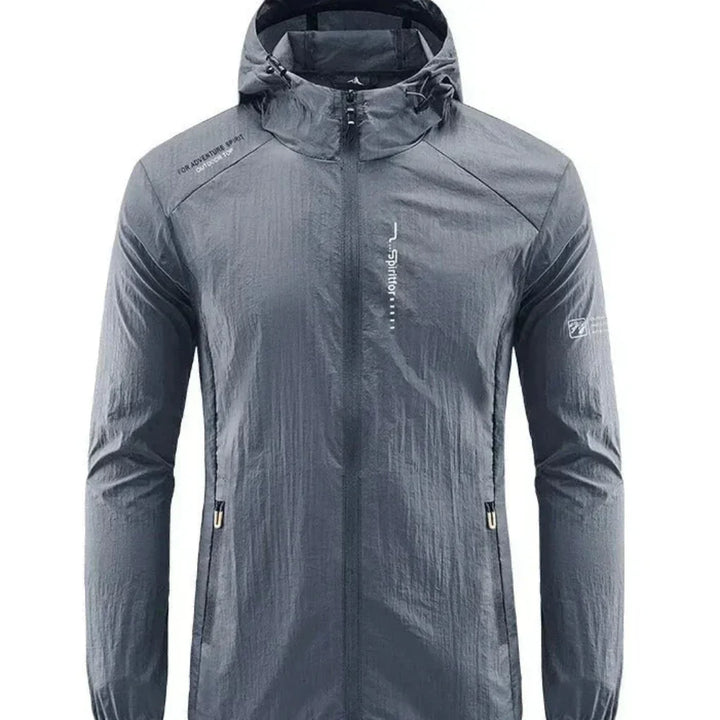 Drune | Ultraleichte, Wind- und Sonnensichere Sommerjacke mit Kapuze für Herren