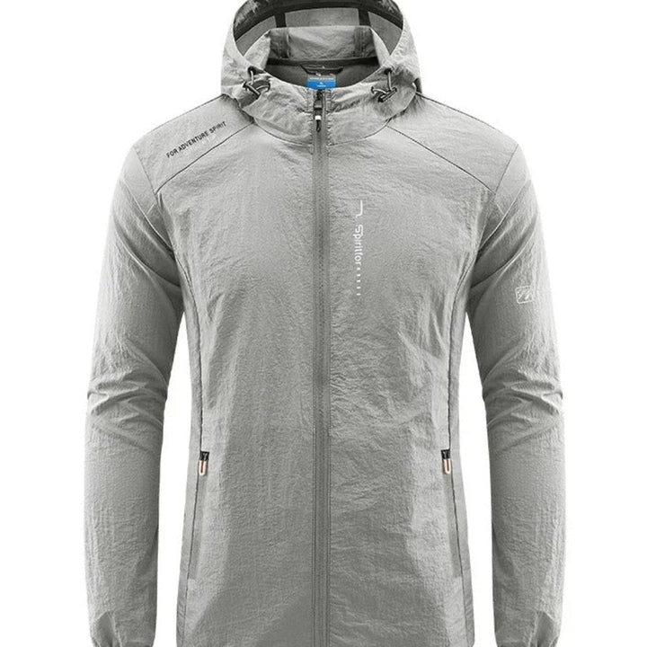 Drune | Ultraleichte, Wind- und Sonnensichere Sommerjacke mit Kapuze für Herren