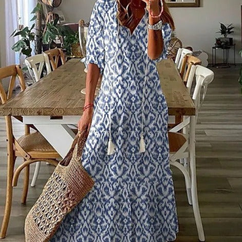 Drune | Maxikleid mit halben Ärmeln und V-Ausschnitt mit Blumenmuster