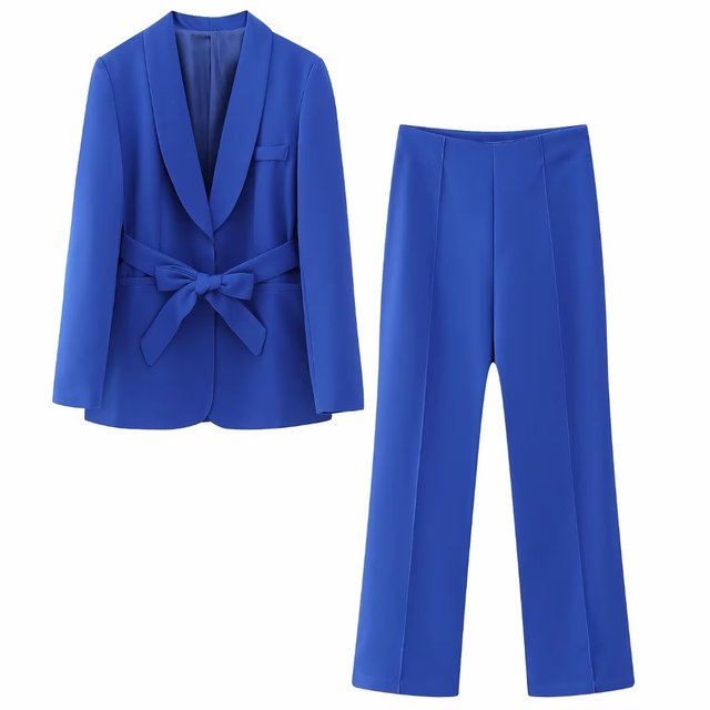Drune | Eleganter Blazer Mit Gürtel Und Passender Hose