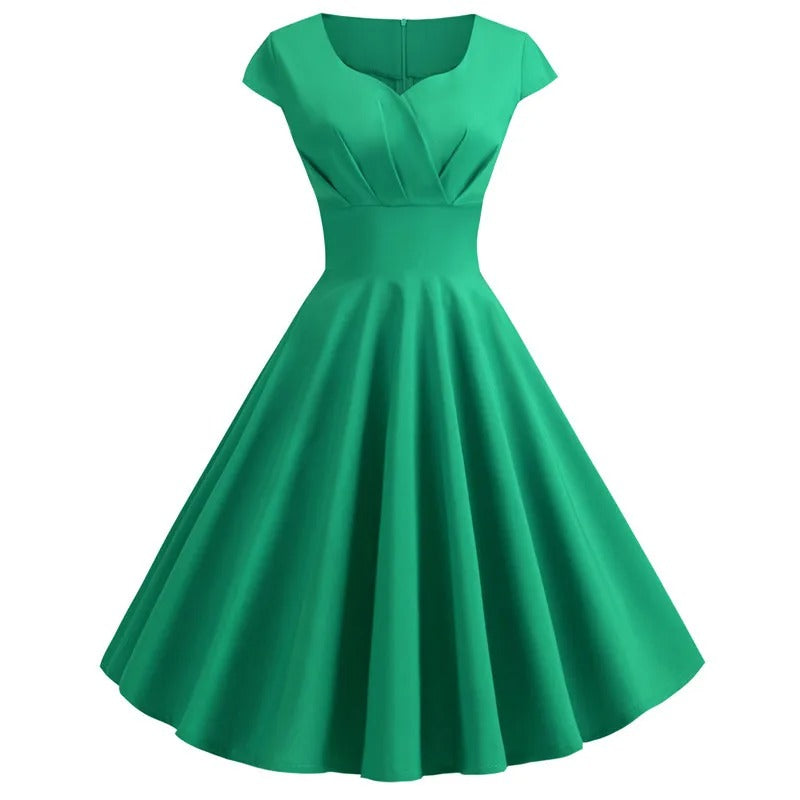 Drune | Vintage Sommerkleid mit großem V-Ausschnitt, lockerer Passform und Rüschen