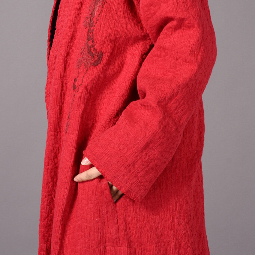 Drune | rote Mäntel Übergrößen Stickerei baggy Trenchcoat Drune | seitlich offene Mäntel