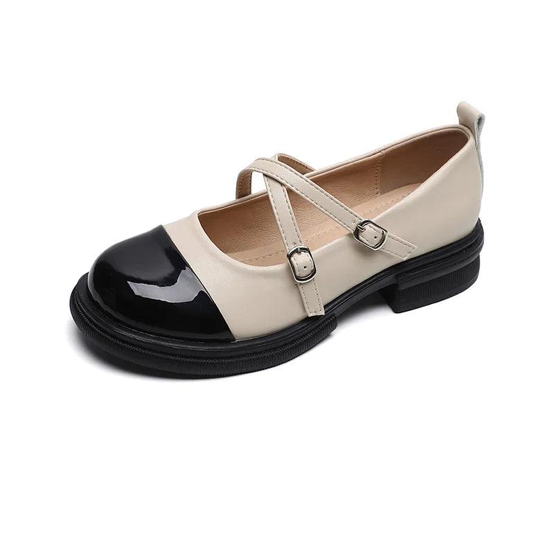 Drune | Zweifarbige Mary-Jane-Flats mit Doppelriemen