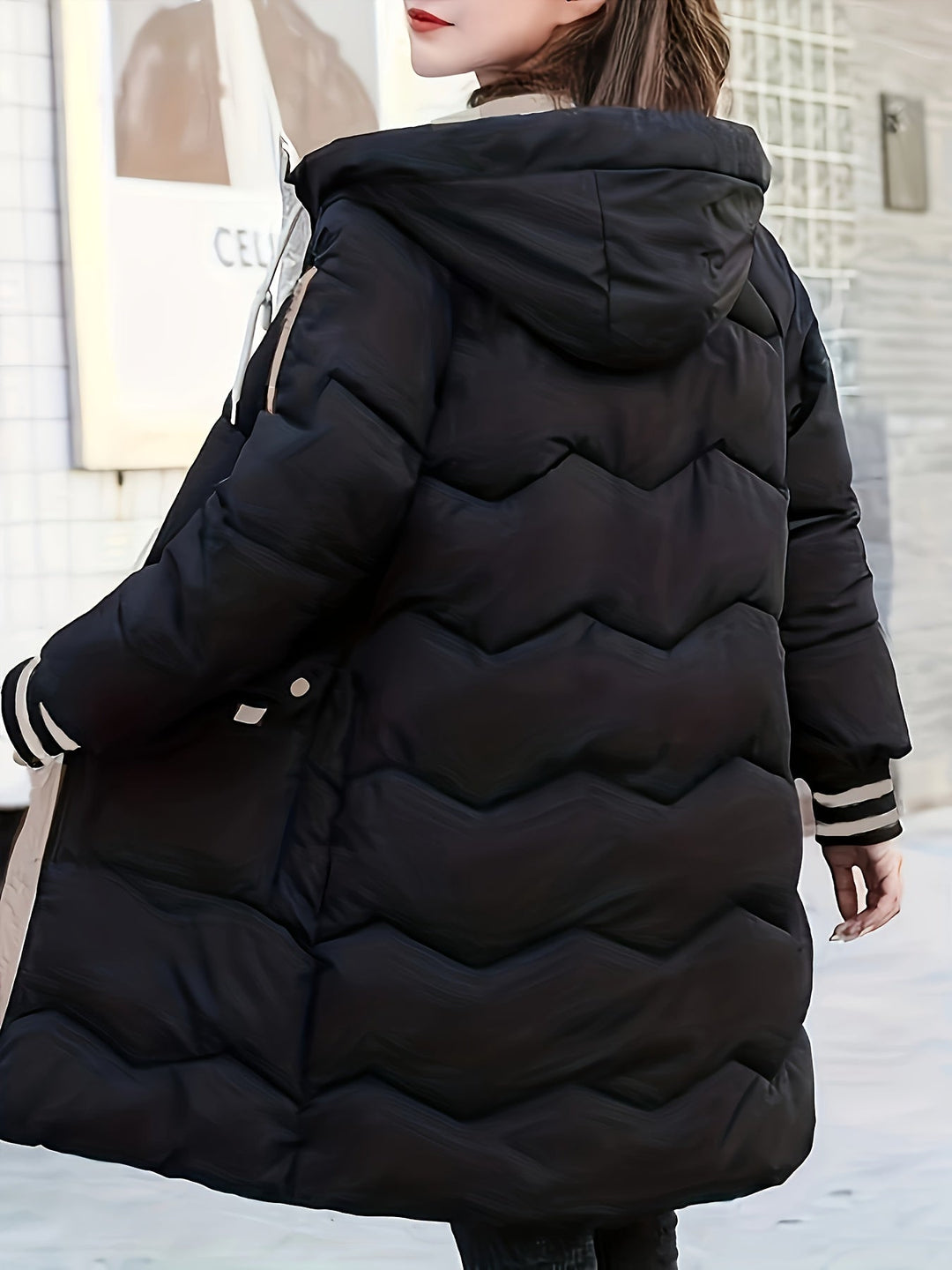 Drune | Warme Steppjacke mit Kapuze und Reißverschluss