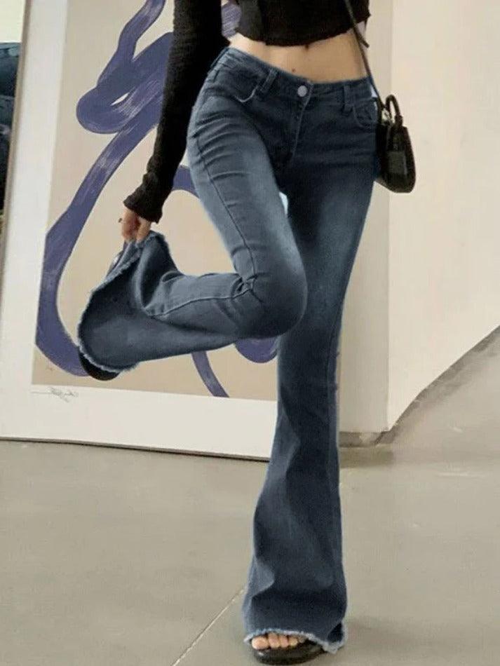 Drune | Gewaschene Stretch Low Waist Flare Jeans