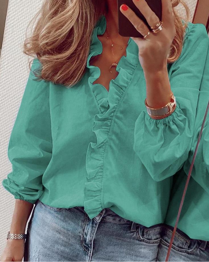 Drune | V-Ausschnitt Bluse mit Rüschen