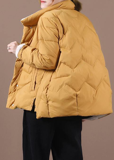 Drune | gelber Enten-Daunenmantel Locker sitzende Schneejacken Stehkragen Taschen Luxuriöser Overcoat