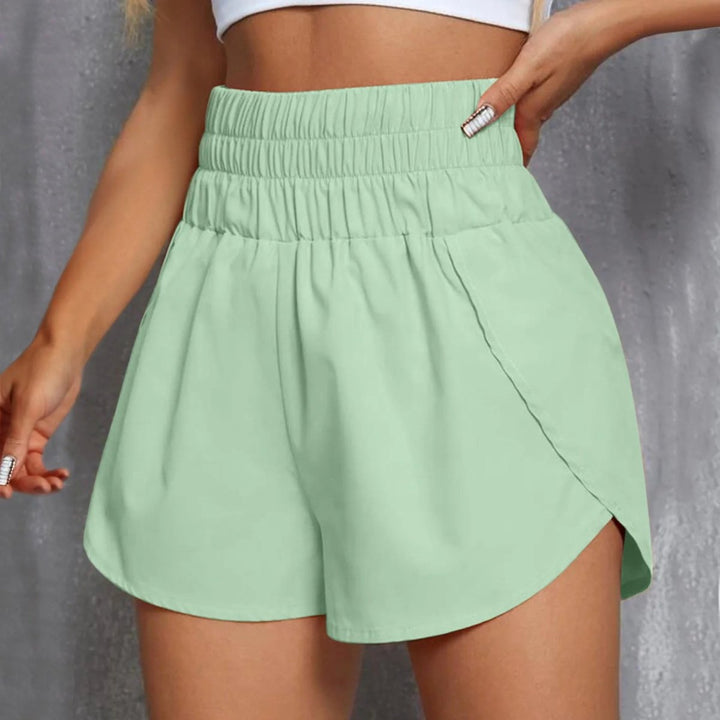 Drune | Bequeme Kurze Hose Für Damen