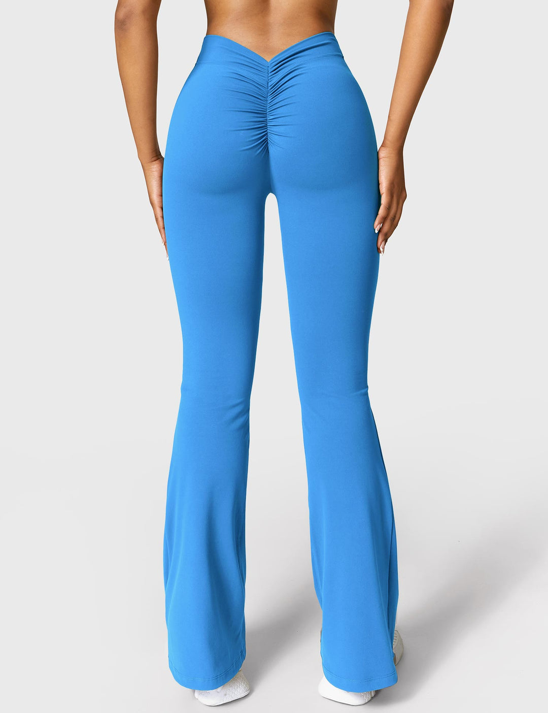 Drune | Ausgestellte Leggings mit V-Ausschnitt