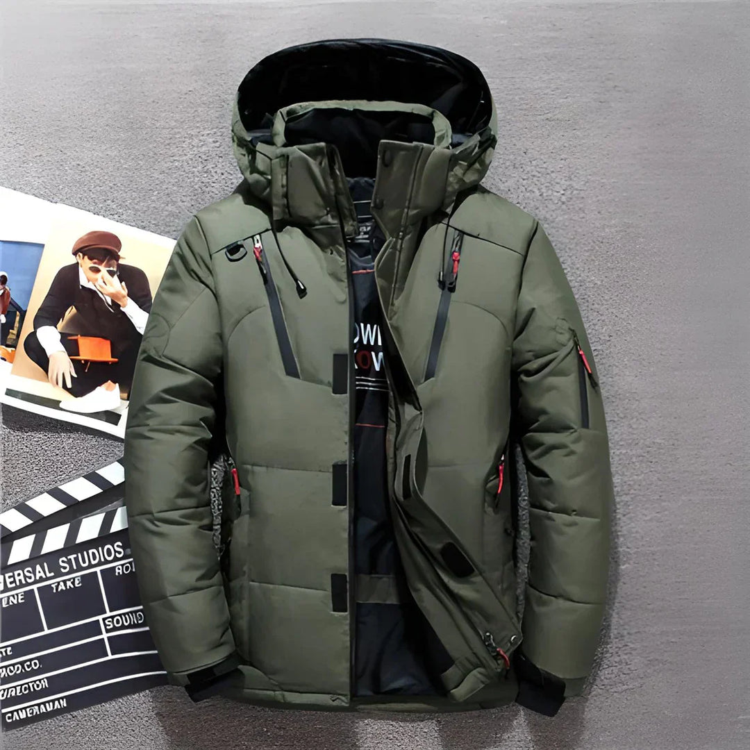 Drune | Luxuriöse Daunenjacke