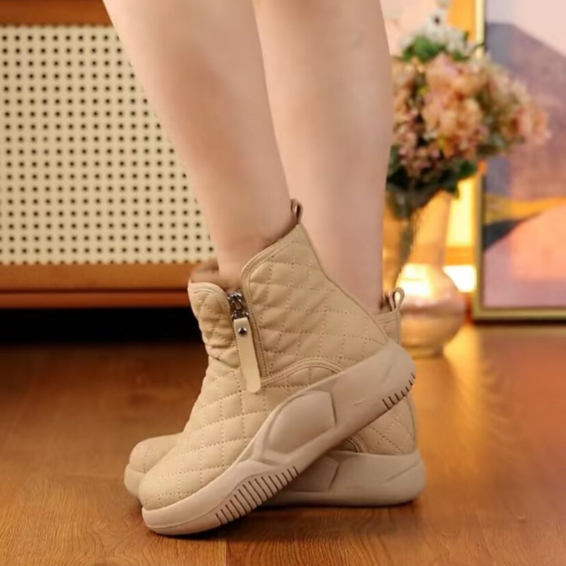 Drune - Rutschfeste Plüschstiefel